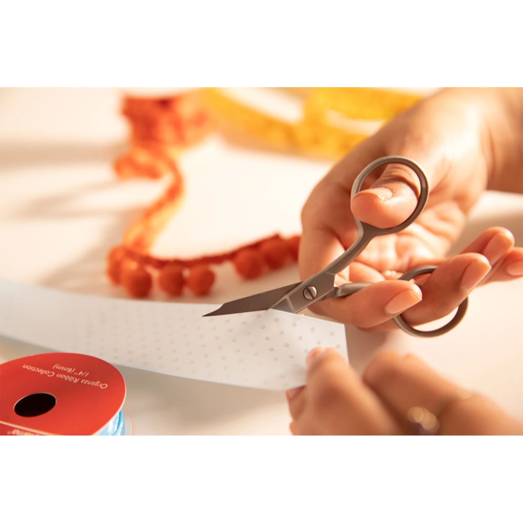 HUSQVARNA® VIKING® 10.2cm Micro Tip Straight Blade Scissor - Image 4
