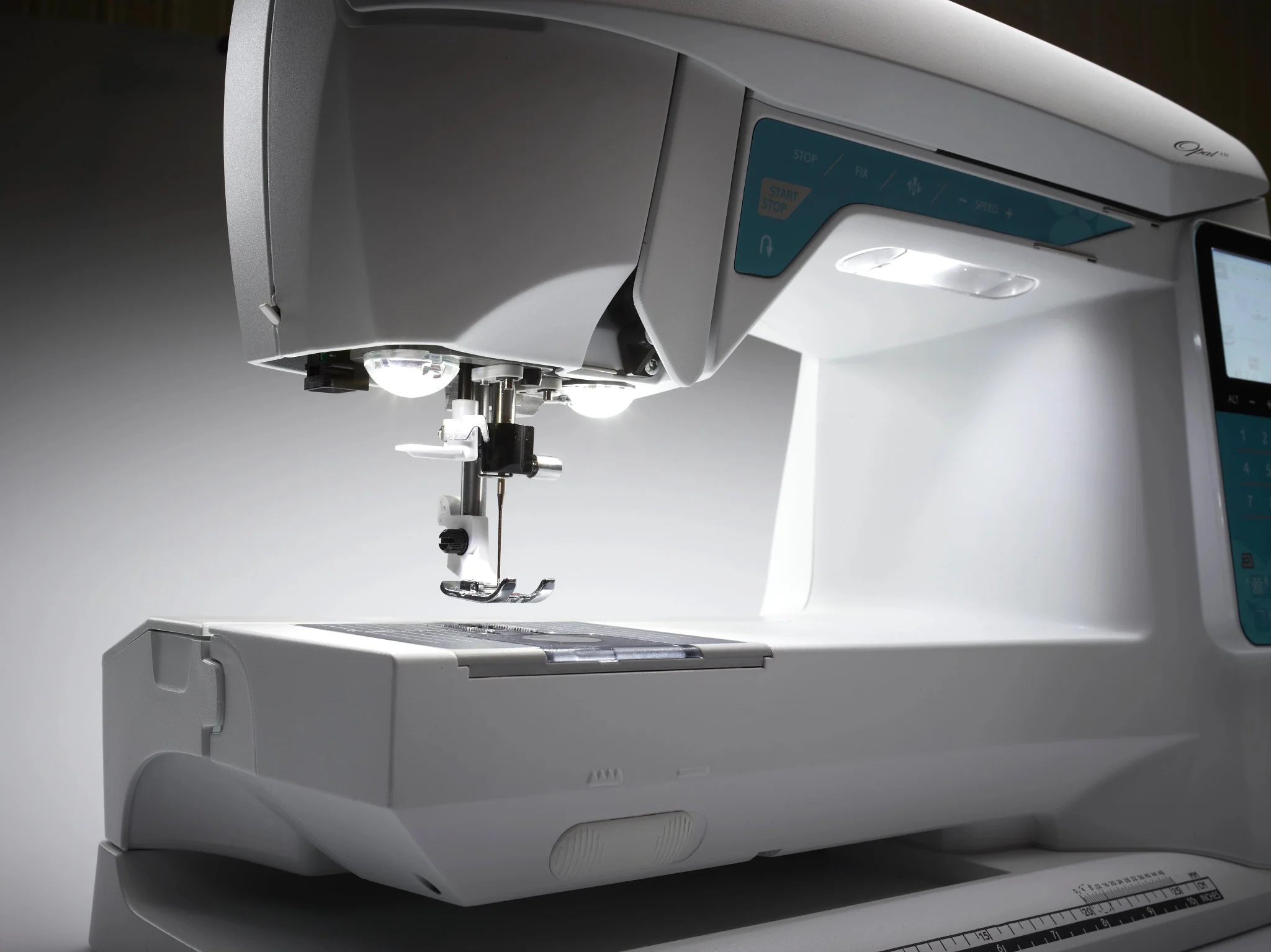 HUSQVARNA® VIKING® OPAL™ 650 Sewing Machine - Image 8